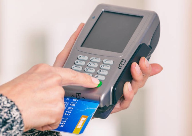 辦理POS機為什么一定要身份證和信用卡這些資料？ 